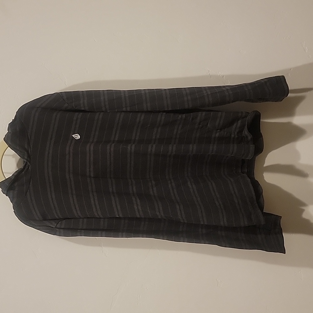 Boys volcom hoodie